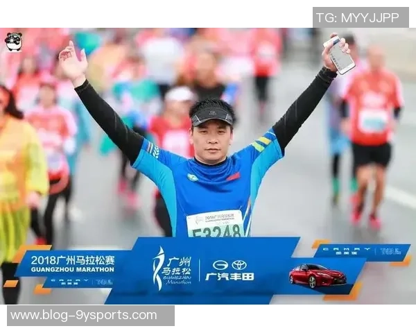 追逐梦想的旅程在梦中与足球相伴的奇妙体验